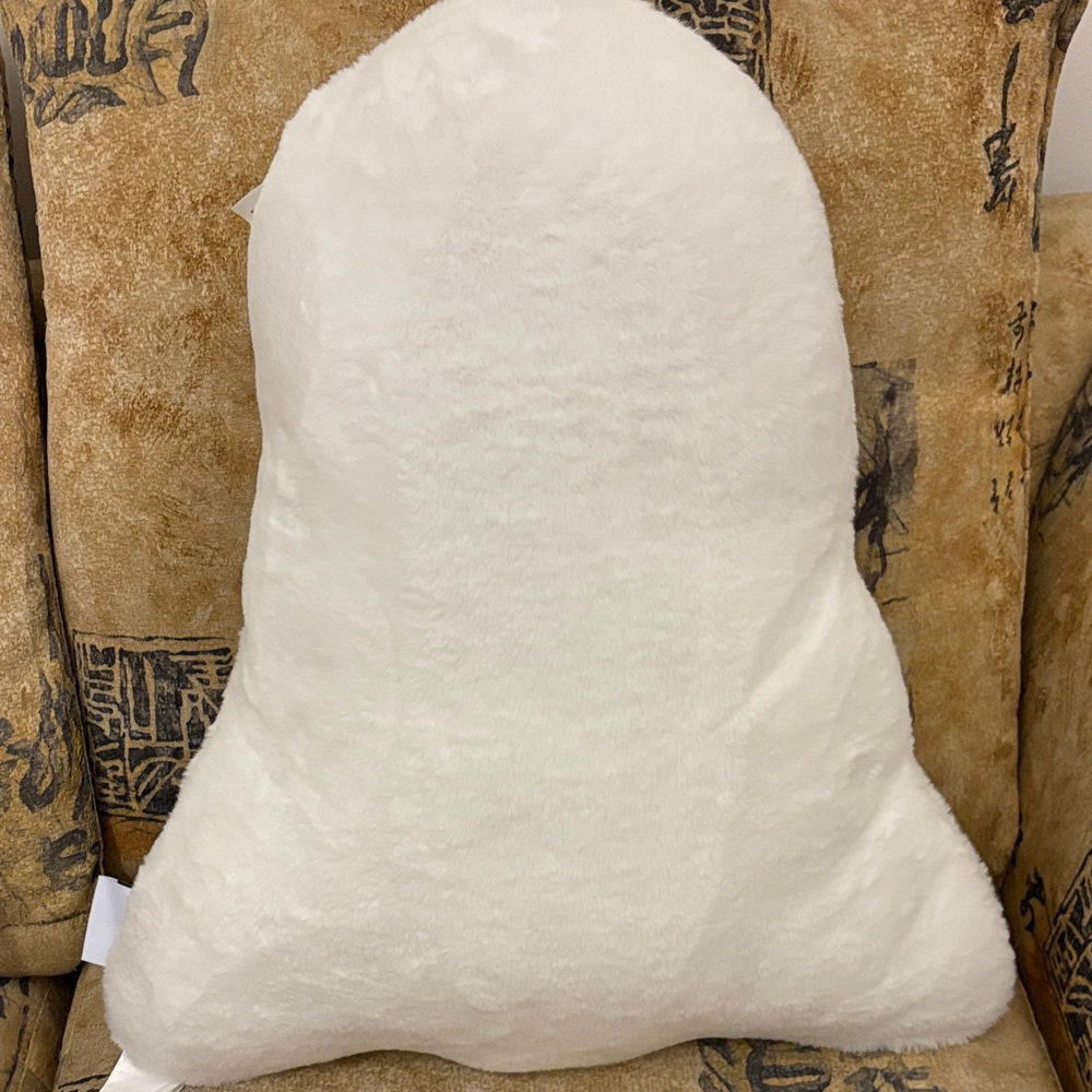 NWT COLLECTABLE I rather be at homesense White Plush Pillow with Red Bag Detail - Picture 5 of 5